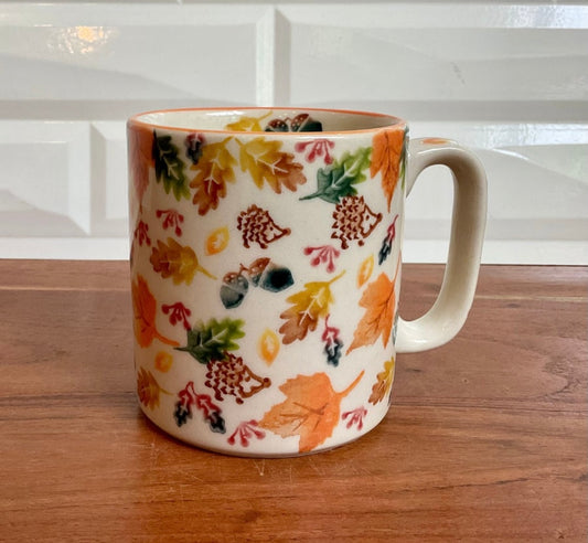 Vena Polish Pottery, Leaves and Hedgehog, Mug