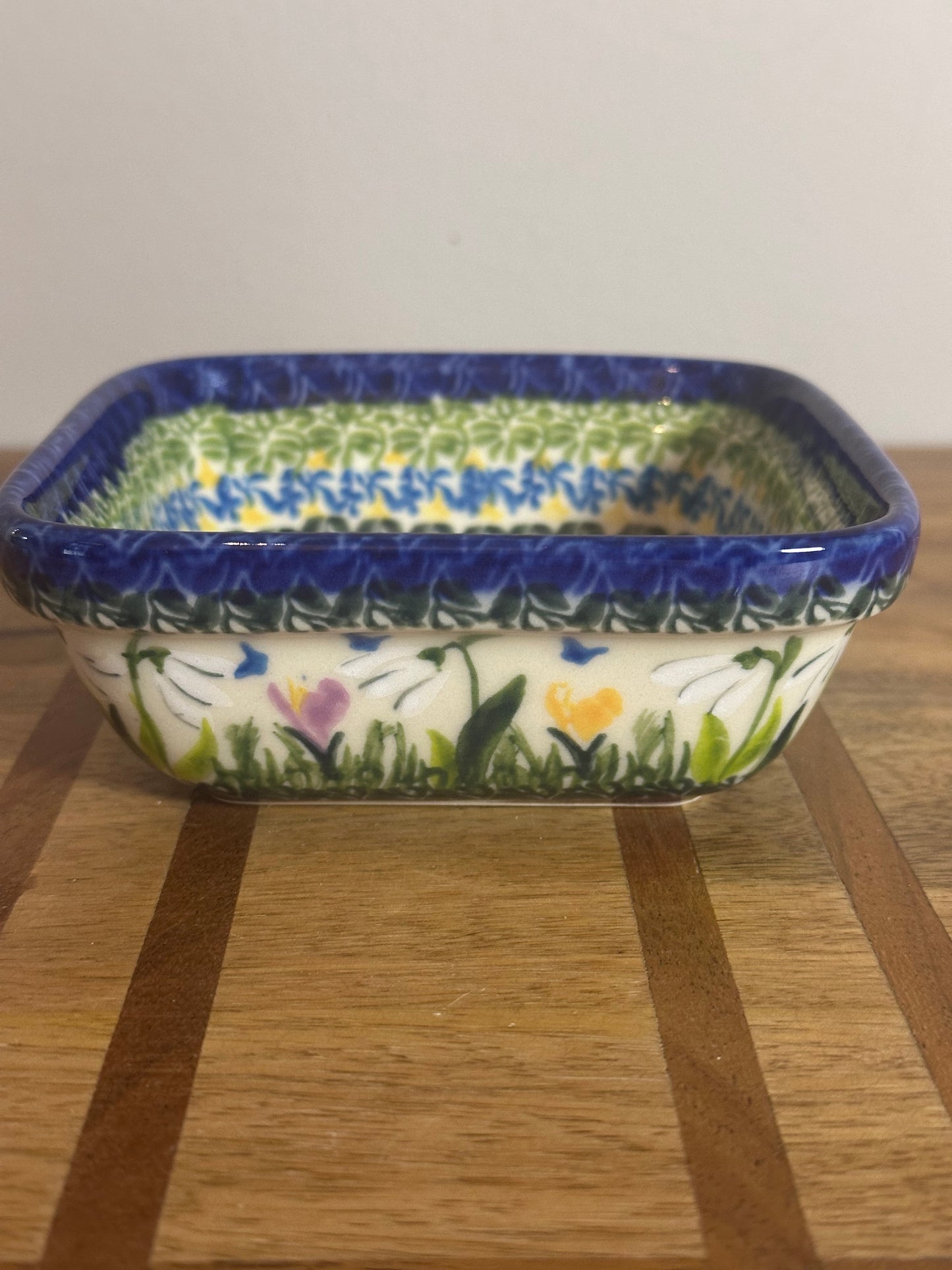 Kalich, Unikat Art Level 2, Snowdrop Flower and Butterflies, Square Dish