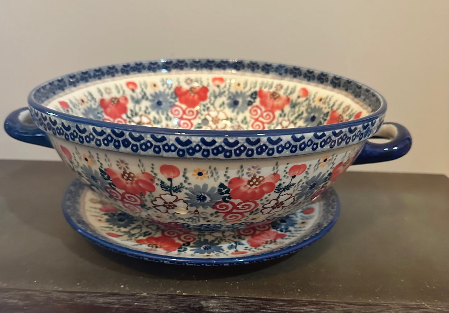 Manufaktura Sweet Pea Large Colander with Plate