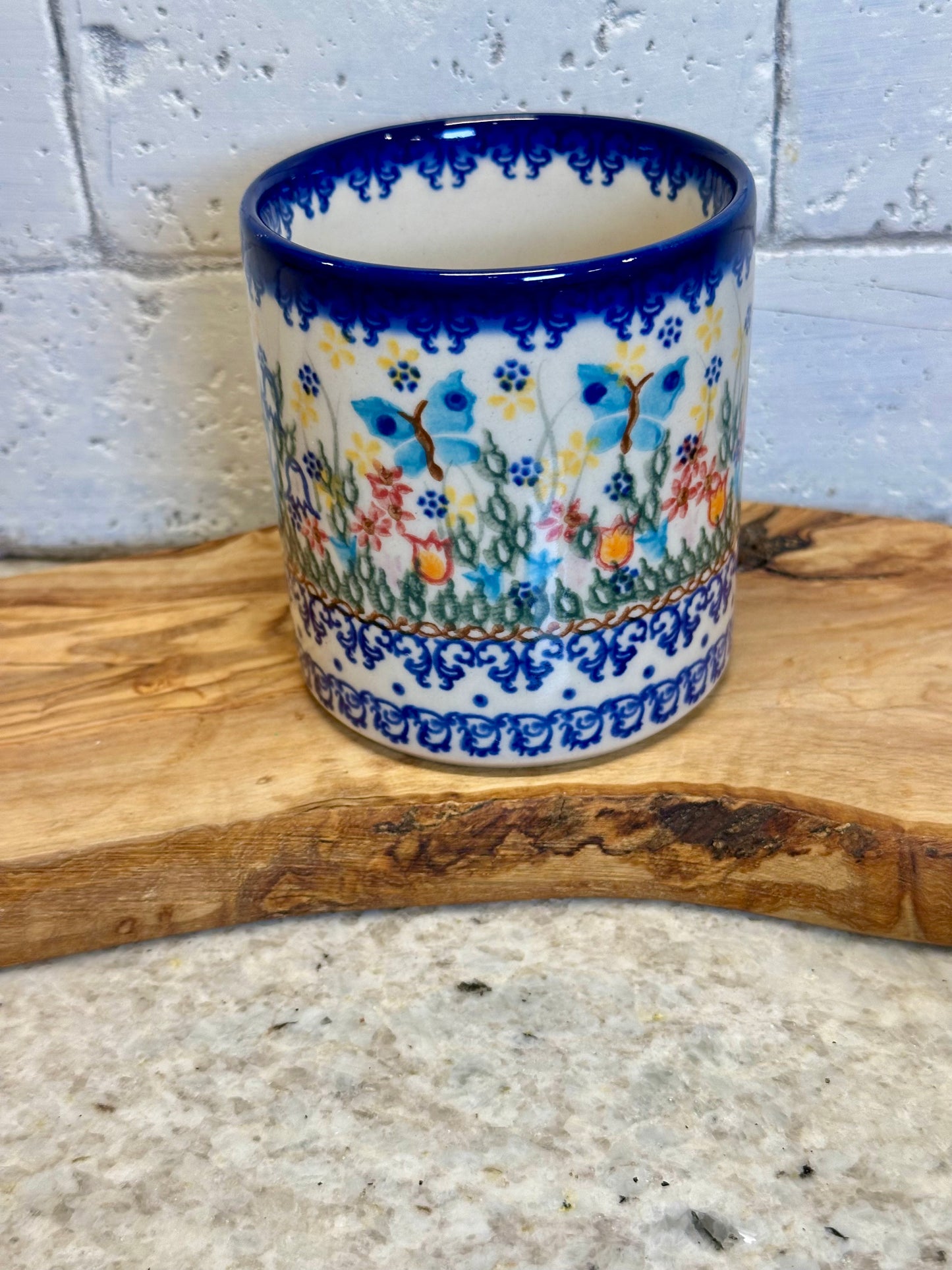 Vena, Butterflies Floral, Straight Mug 12 oz.