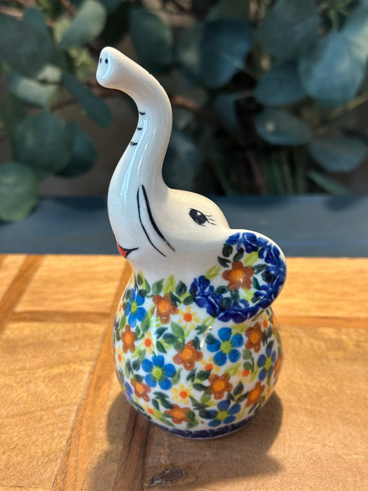 Kalich Polish Pottery.  Unikat Art Level, Ellie's Floral Fiesta, Figurine/Ring Holder