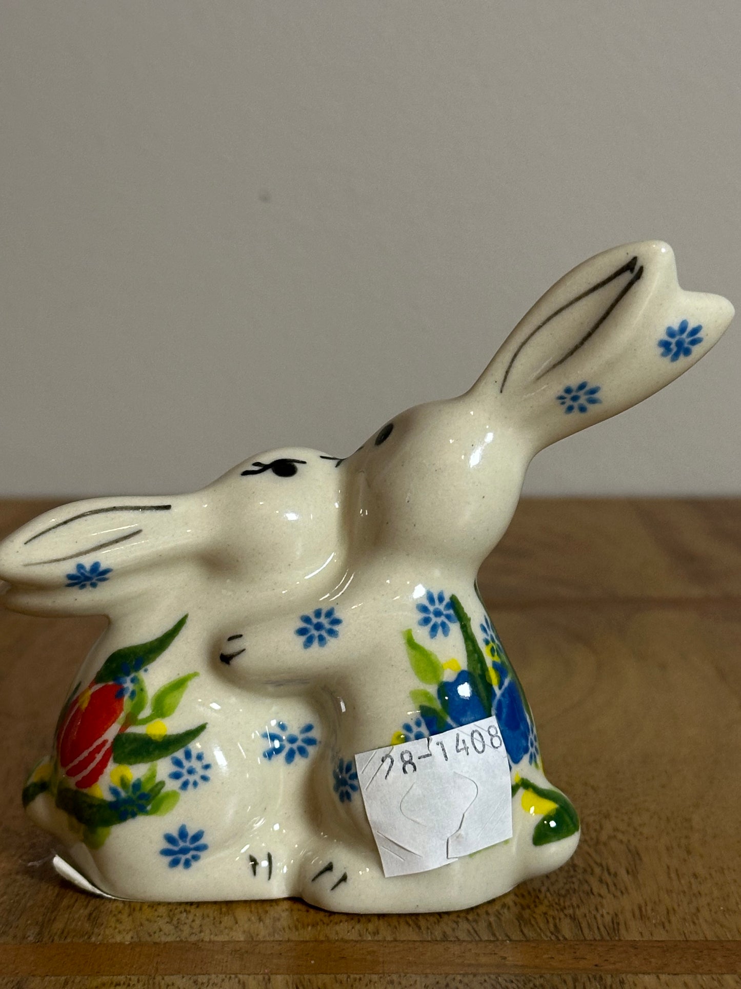 Kalich , Art Level, Blue/Red Tulip Pattern A, Kissing Bunnies