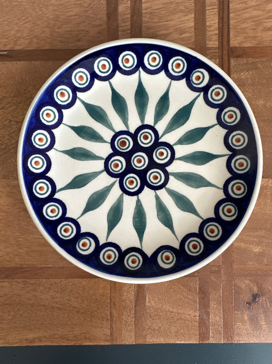 Manufaktura Polish Pottery, Traditional Peacock Leaves, Preowned, 7" Plate
