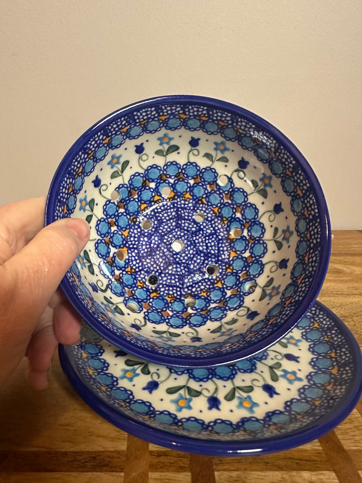 Ceramika Bona, Savannah/Blue Tulip Berry Bowl with Saucer