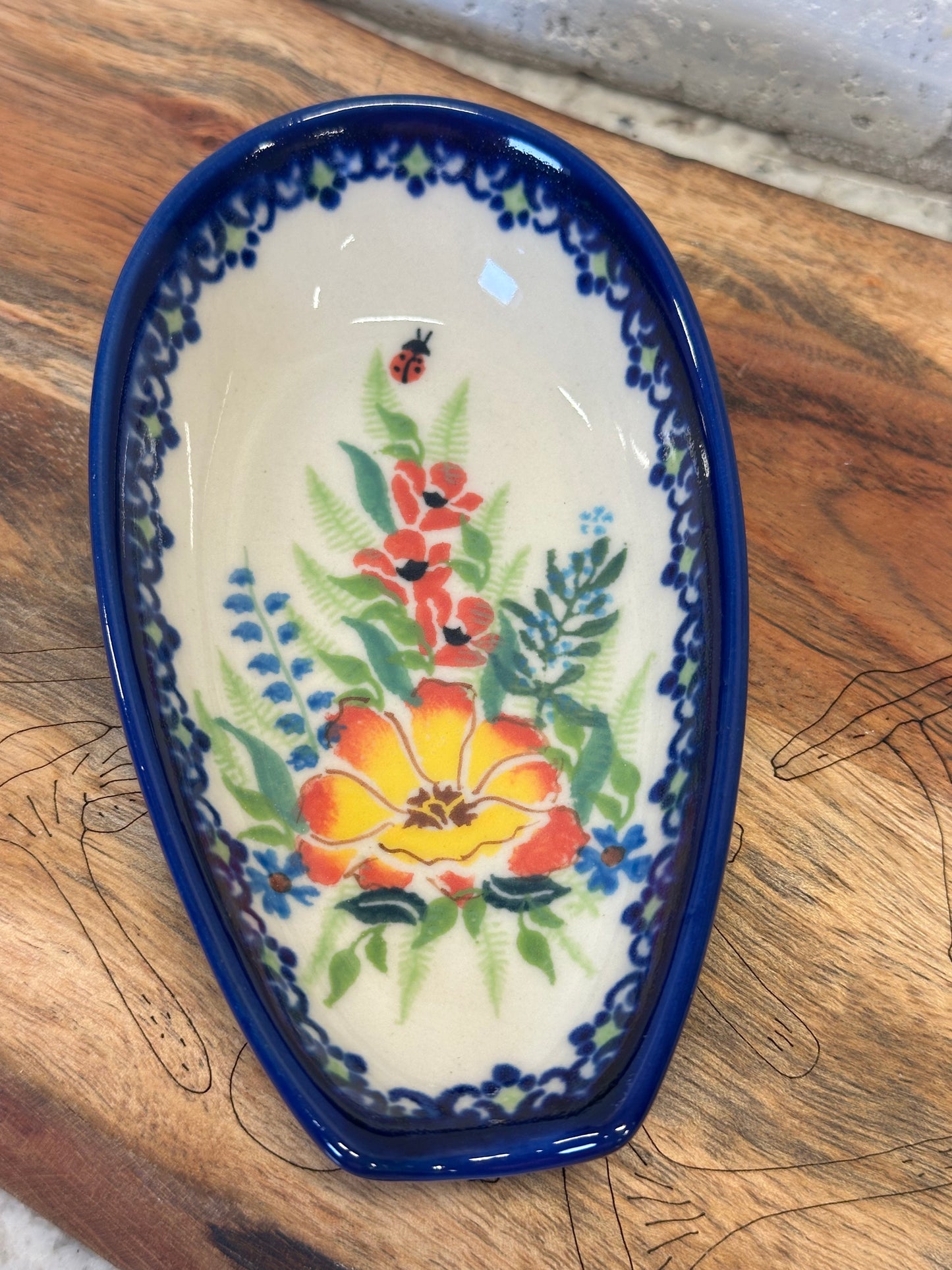 Kalich, Art Level A, Ladybug, Yellow/Red Flowers, Spoon Rest