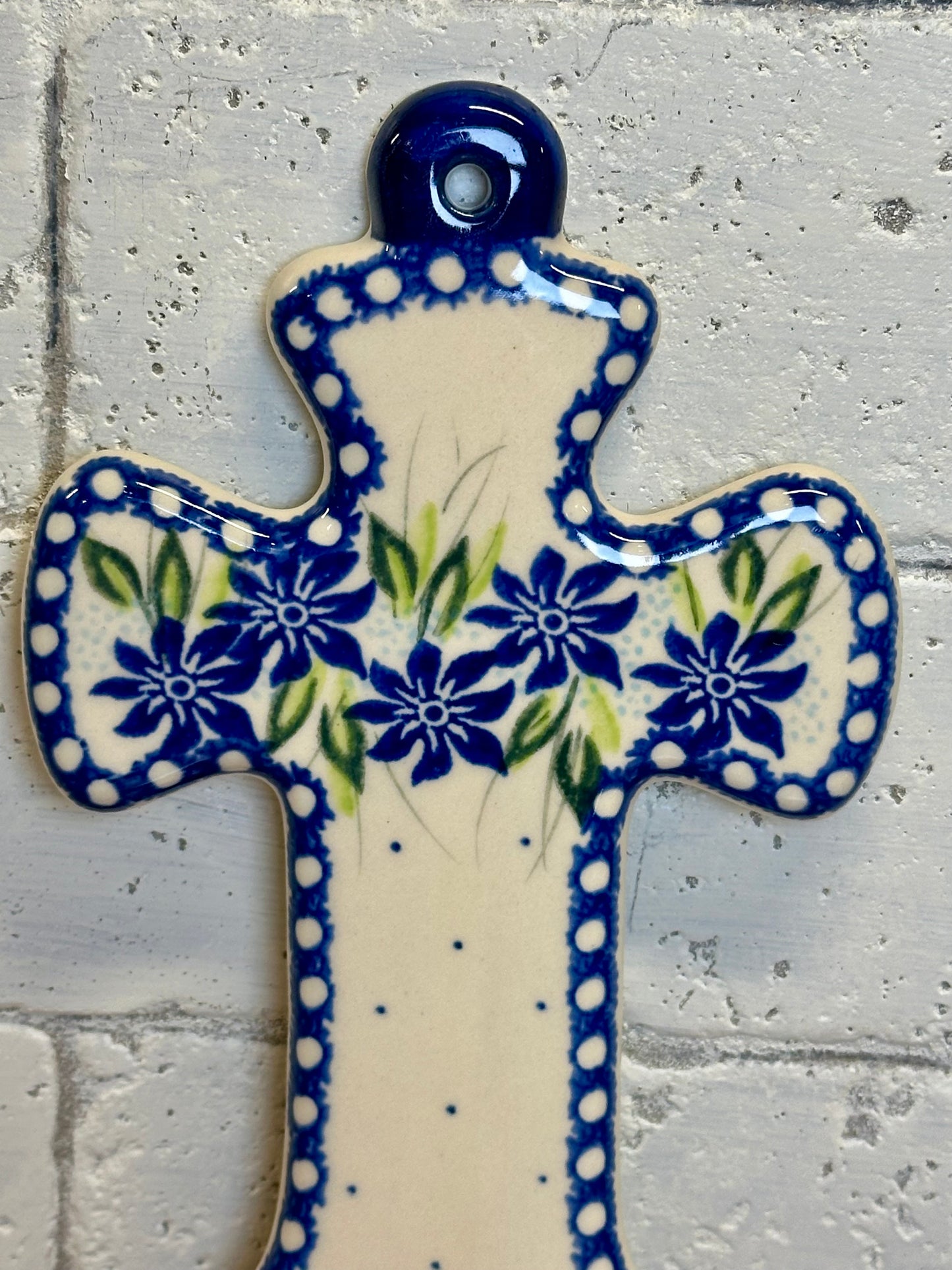 Vena, Sierra Wall Cross 7"