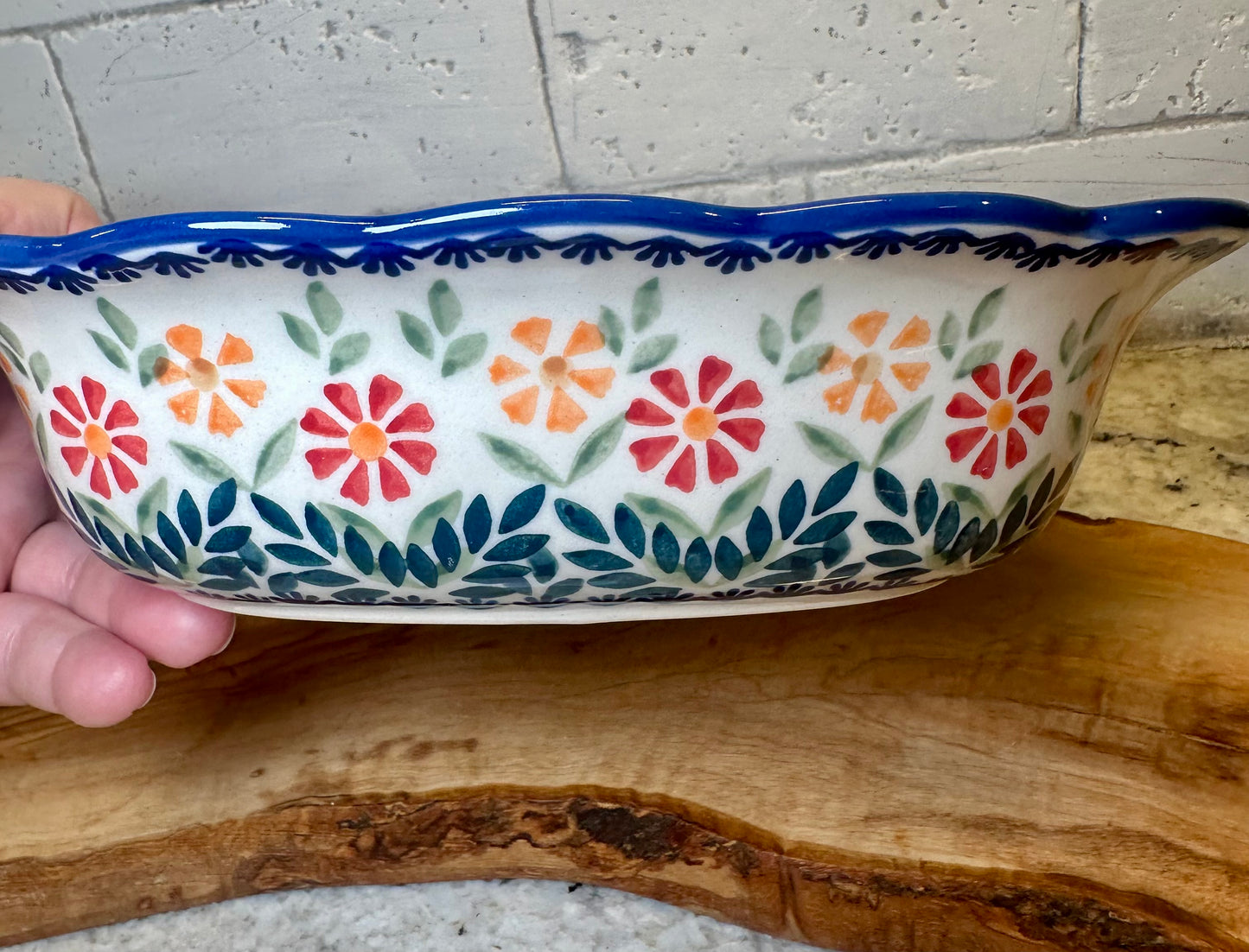 Manufaktura, Pinwheels, Medium Square Serving Dish 9"