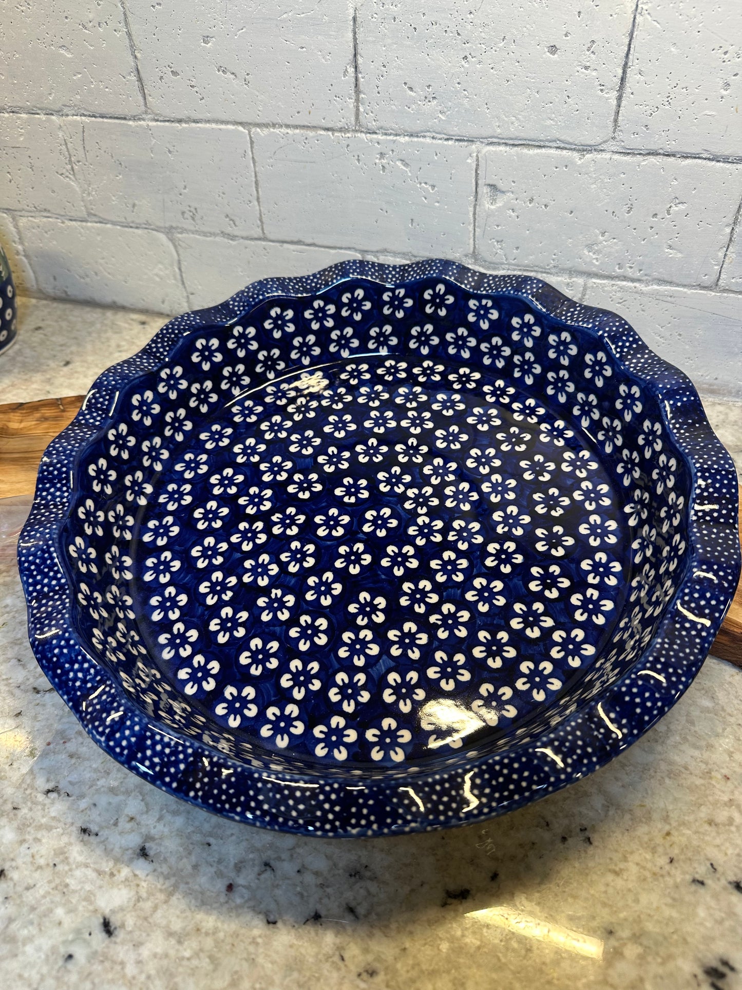 Manufaktura, Blue Blossom, Large Ruffled Baker