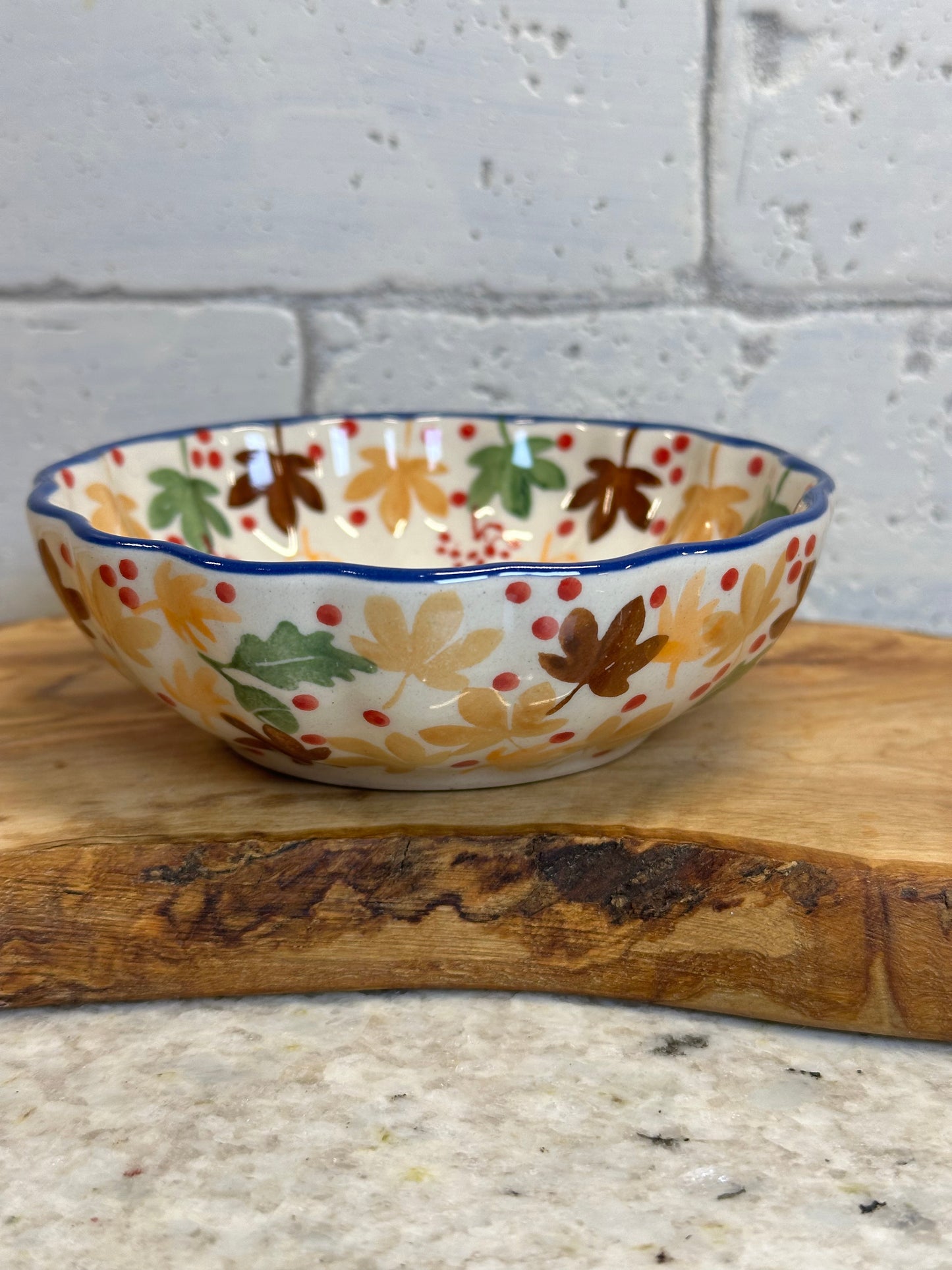 Manufaktura, Hedgie, Scalloped Bowl