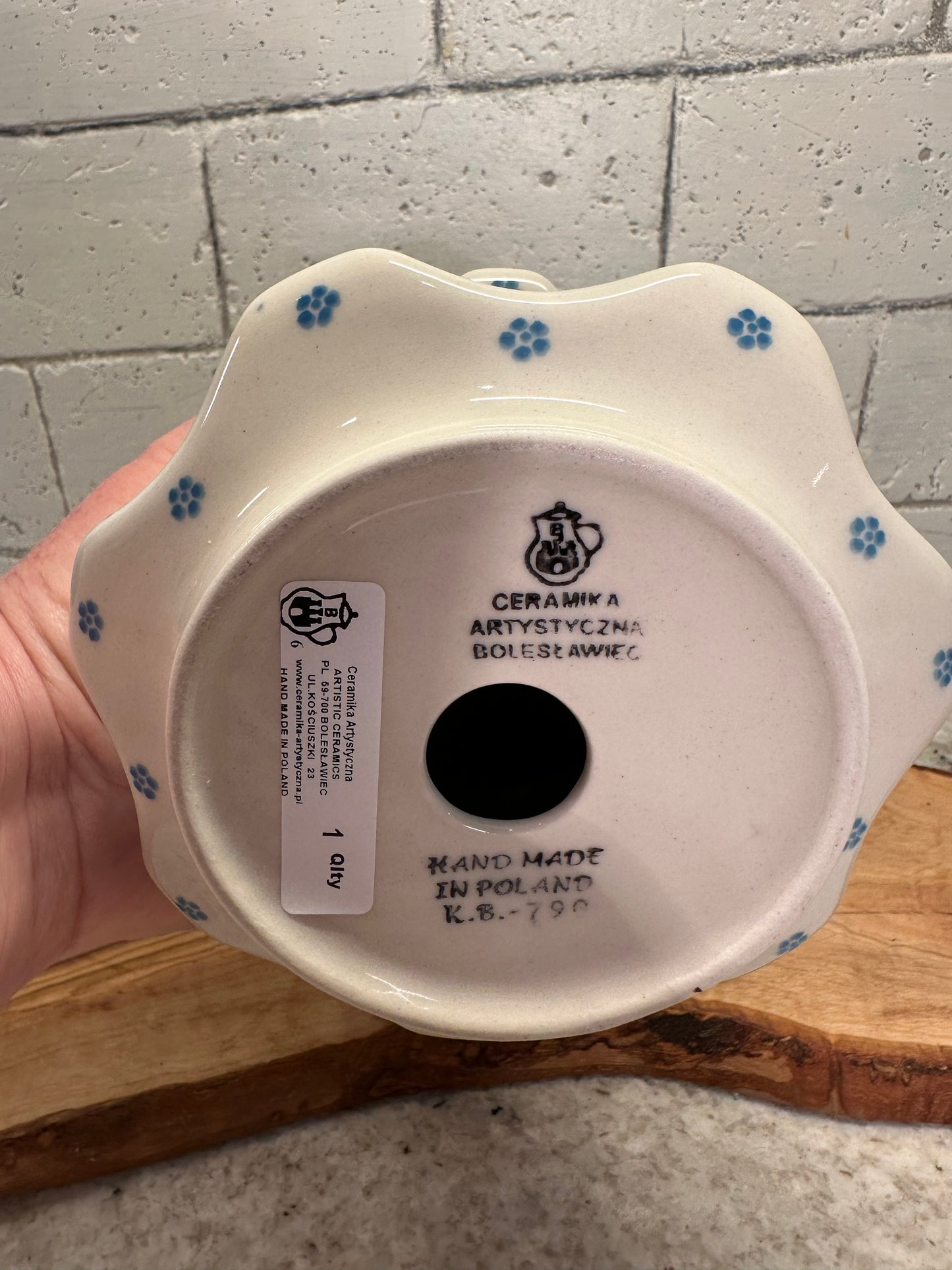 Ceramika Artystyczna Polish Pottery, Light Blue Floral with Vines Tree 8"