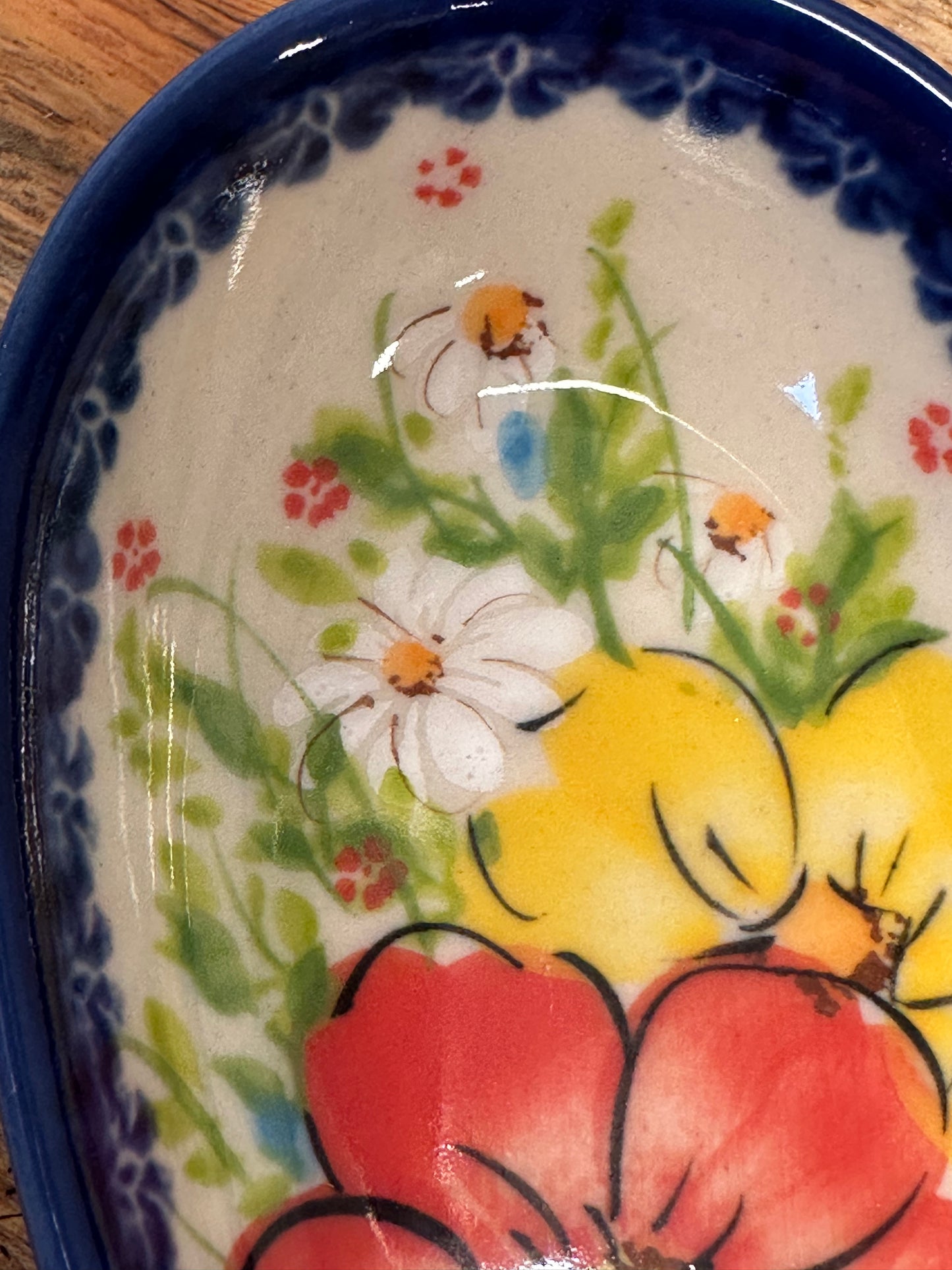 Kalich, Art Level A2, Red/Yellow/White Flowers, Spoon Rest