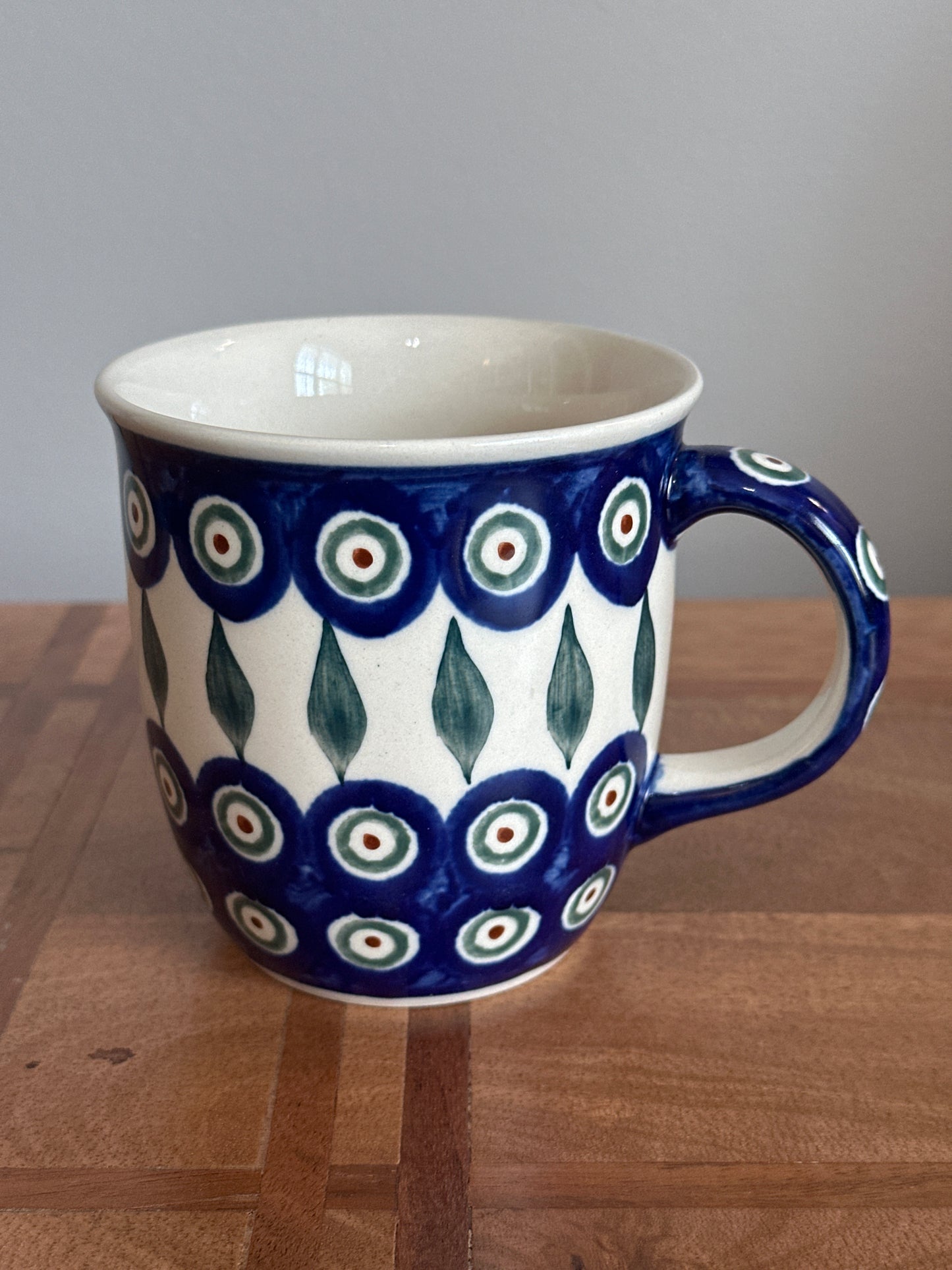 Zaklady Polish Pottery, Traditional Peacock Leaves, Preowned, 12 oz Mug
