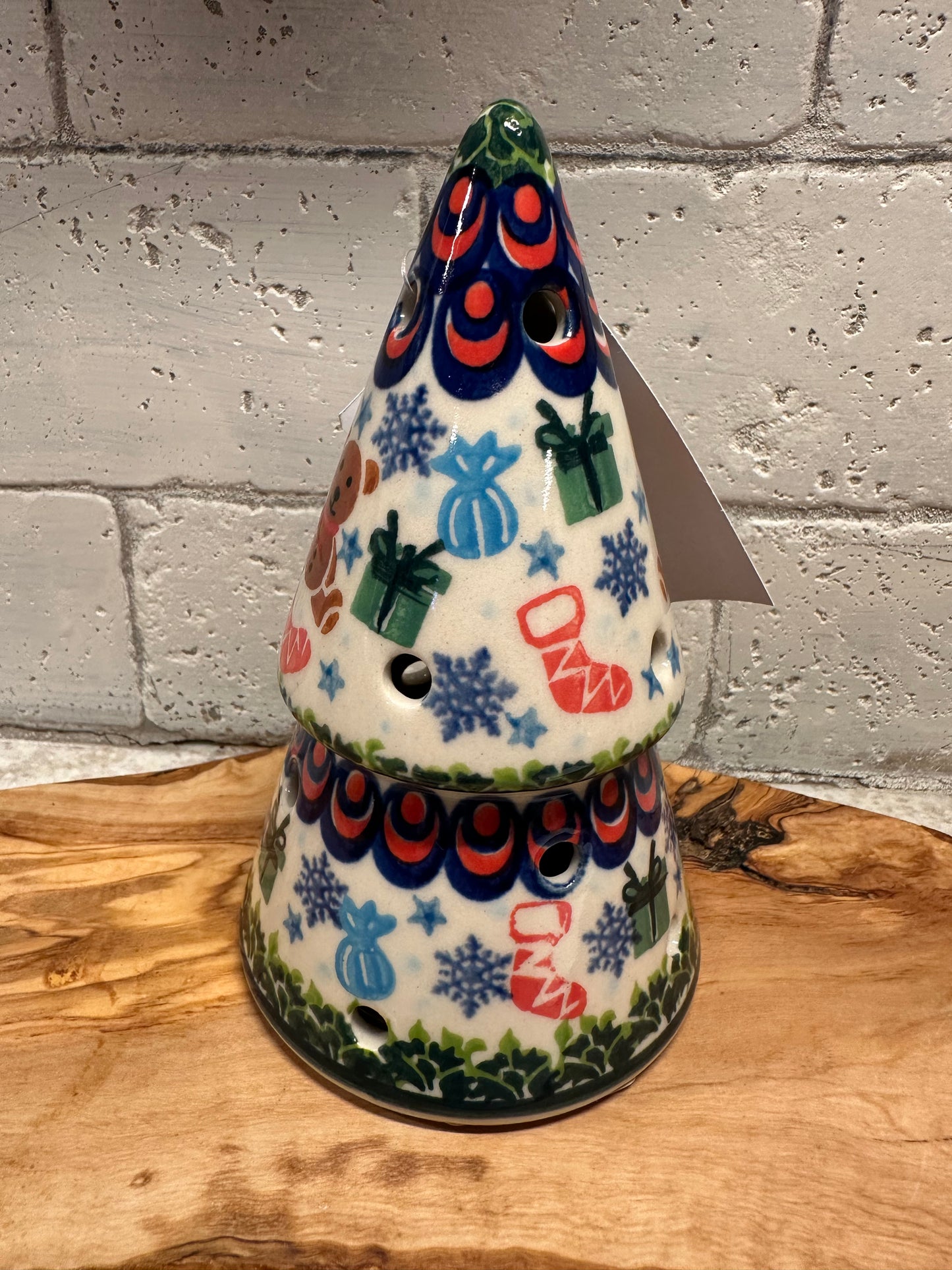 Kalich Polish Pottery, Unikat Signature Art Level, Little Bear, Small Luminary Tree