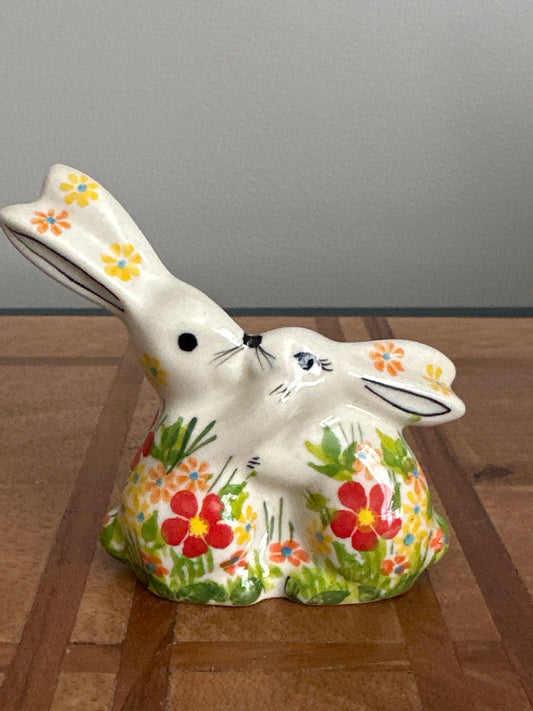 Kalich Polish Pottery, Kissing Bunnies/Rabbits Figurine, Pattern D