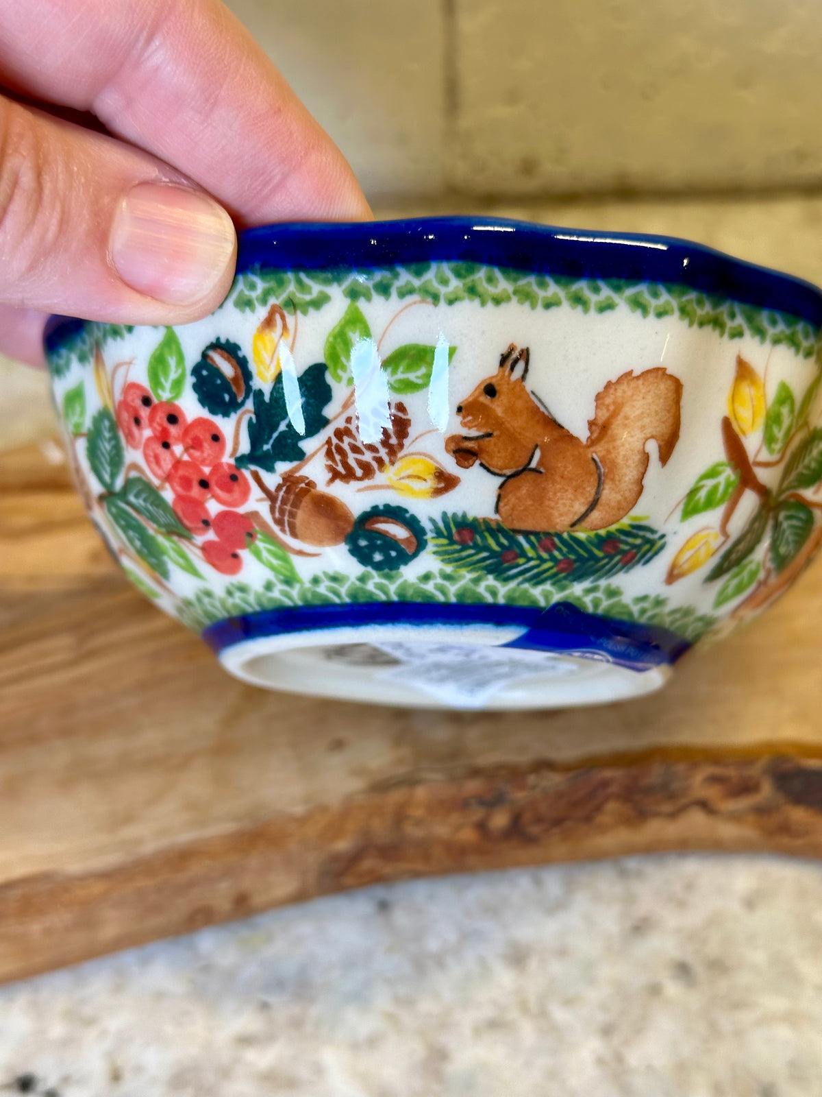 Kalich, A1, Squirrel, Acorns, Berries, Pinecones, Scalloped Bowl