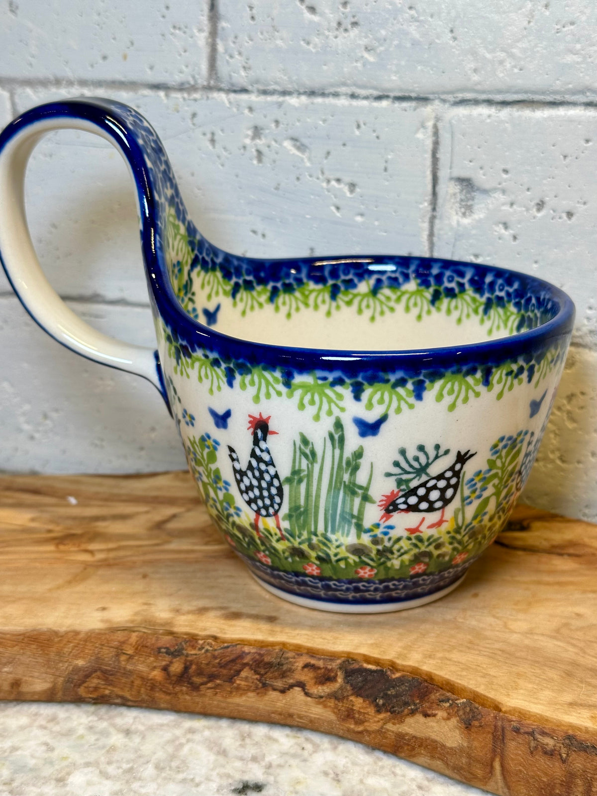 Kalich, 2Q Black Polka Chicken Loop Mug/Bowl