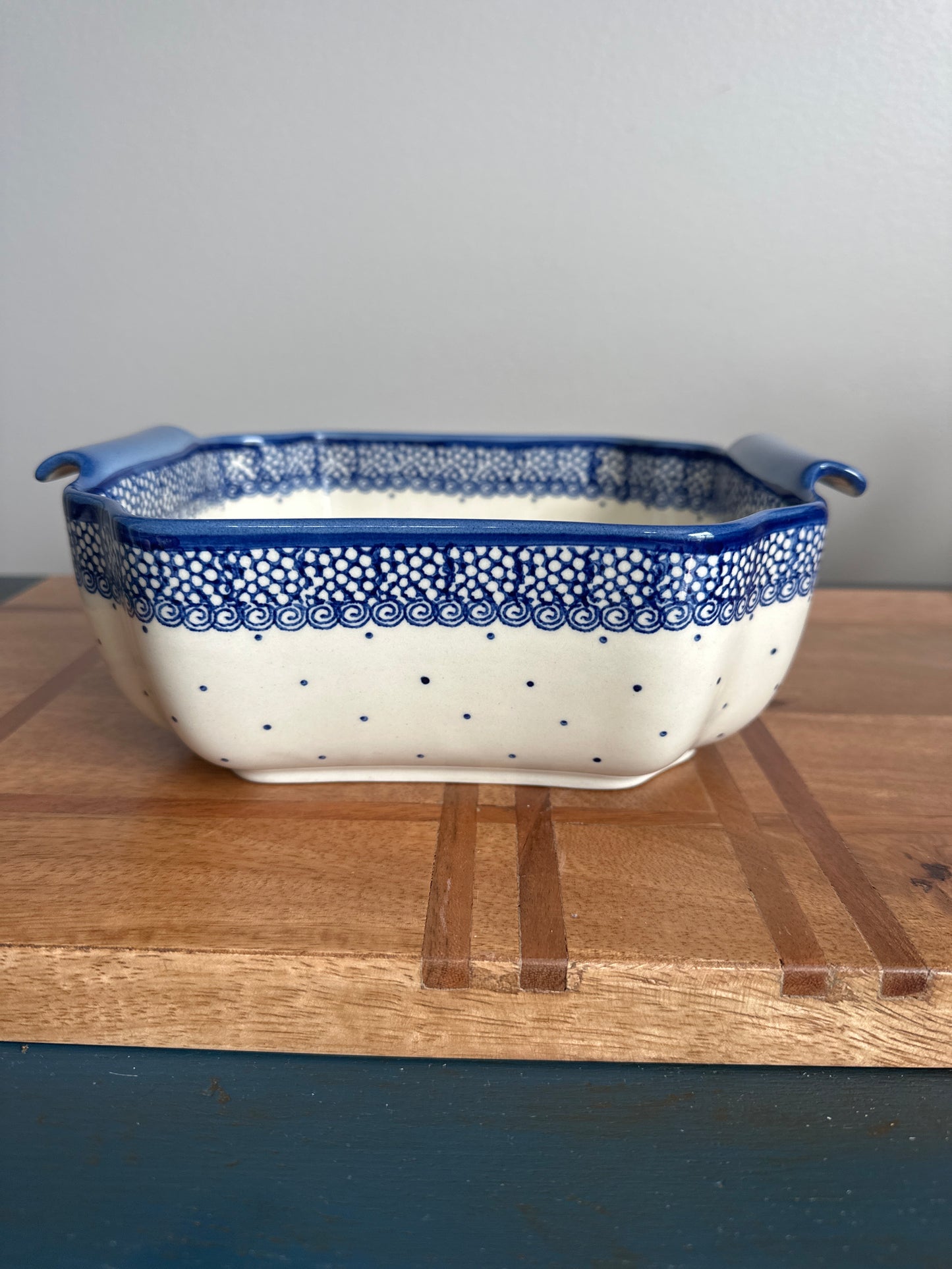 Preowned- Wiza Polish Pottery, 8" Octagonal Bowl/Baker with Handles