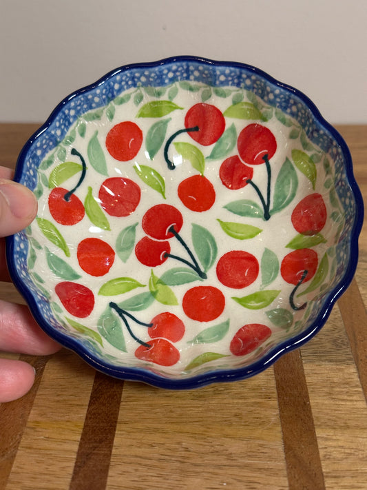 Ceramika Artystyczna, New Cherries, Scalloped Bowl