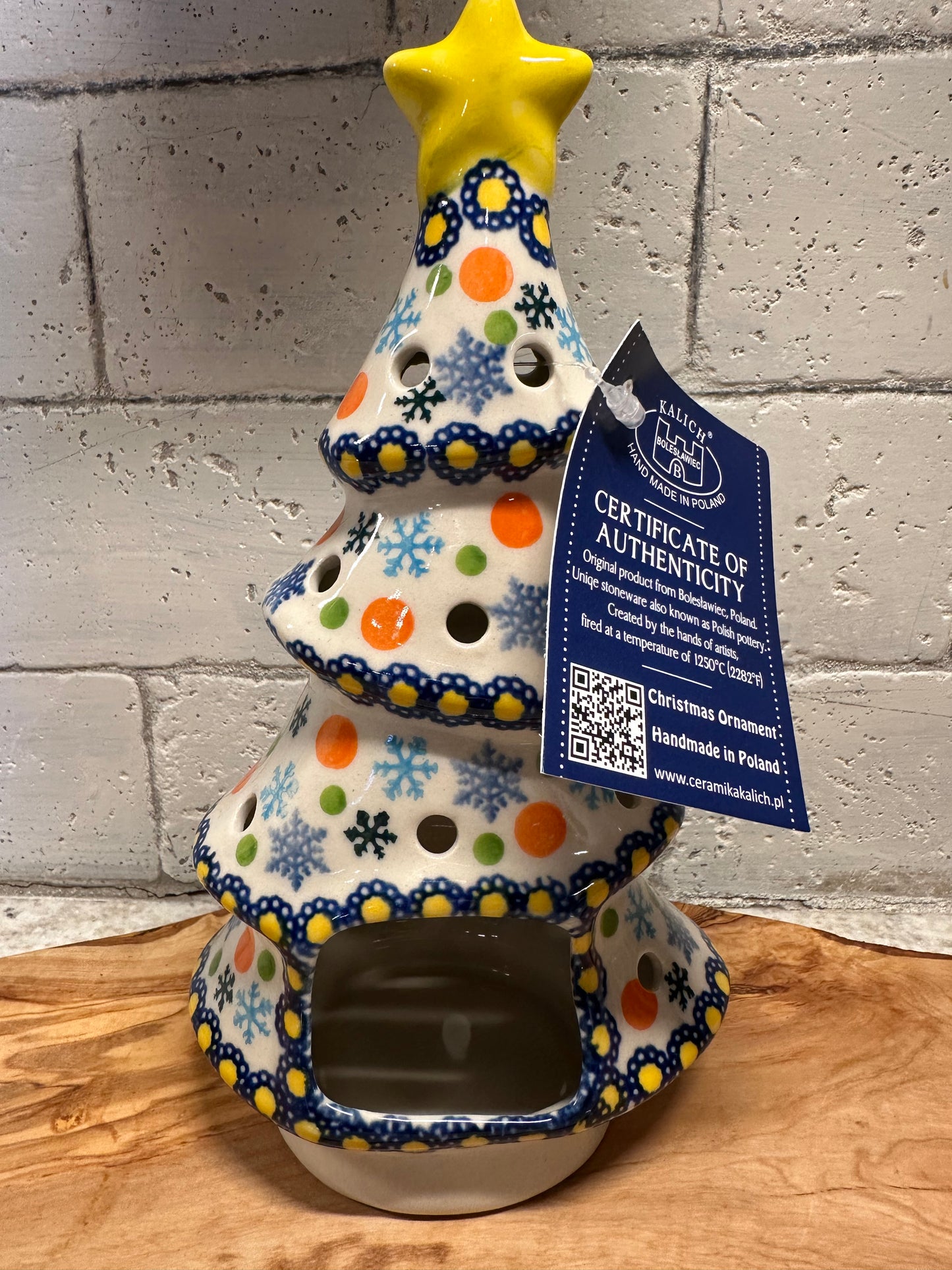 Kalich Polish Pottery, Art Level Snowflake and Ornaments Luminary Christmas Tree