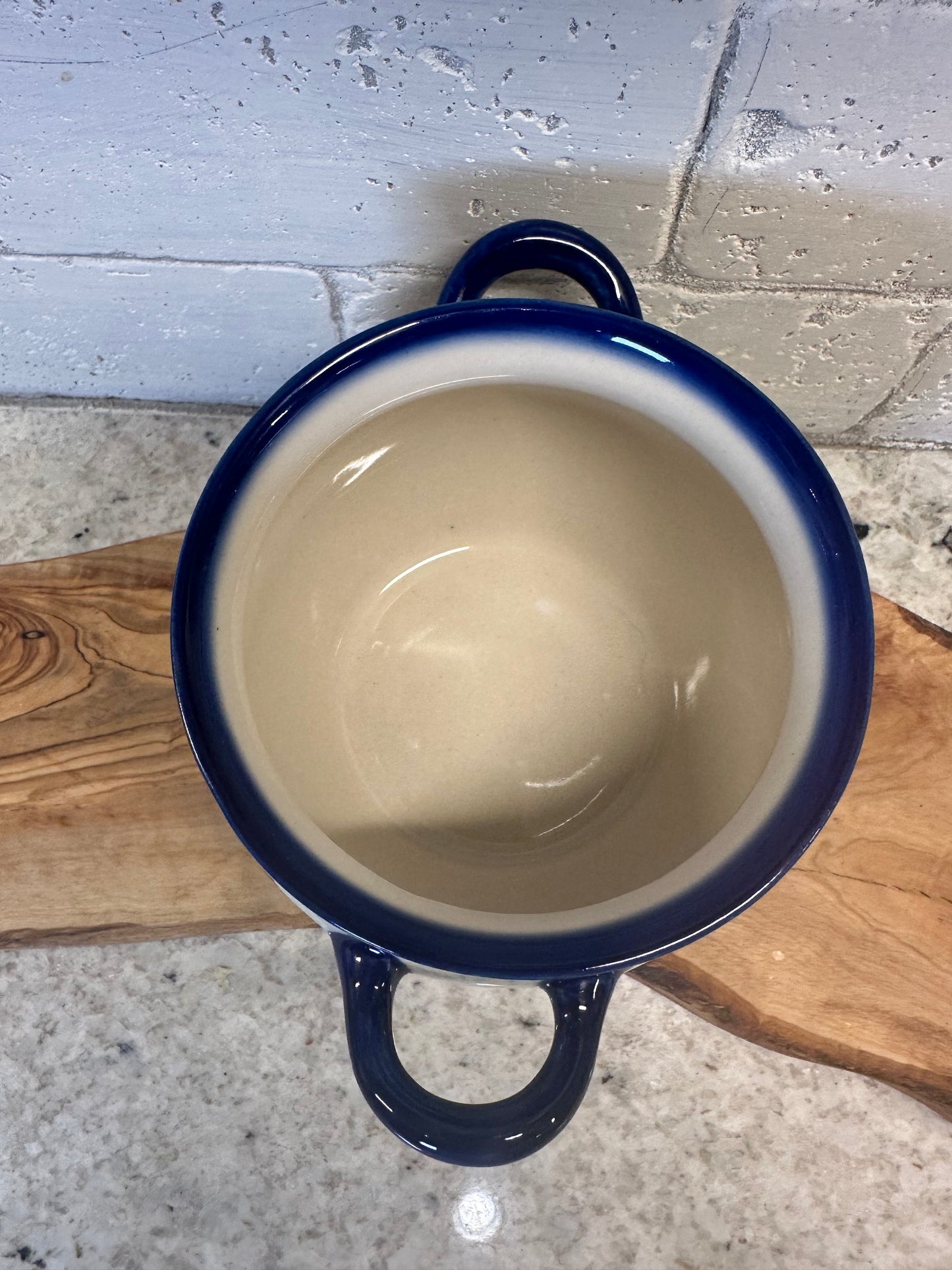 Vena, Wintry Woods, Crock with Handles