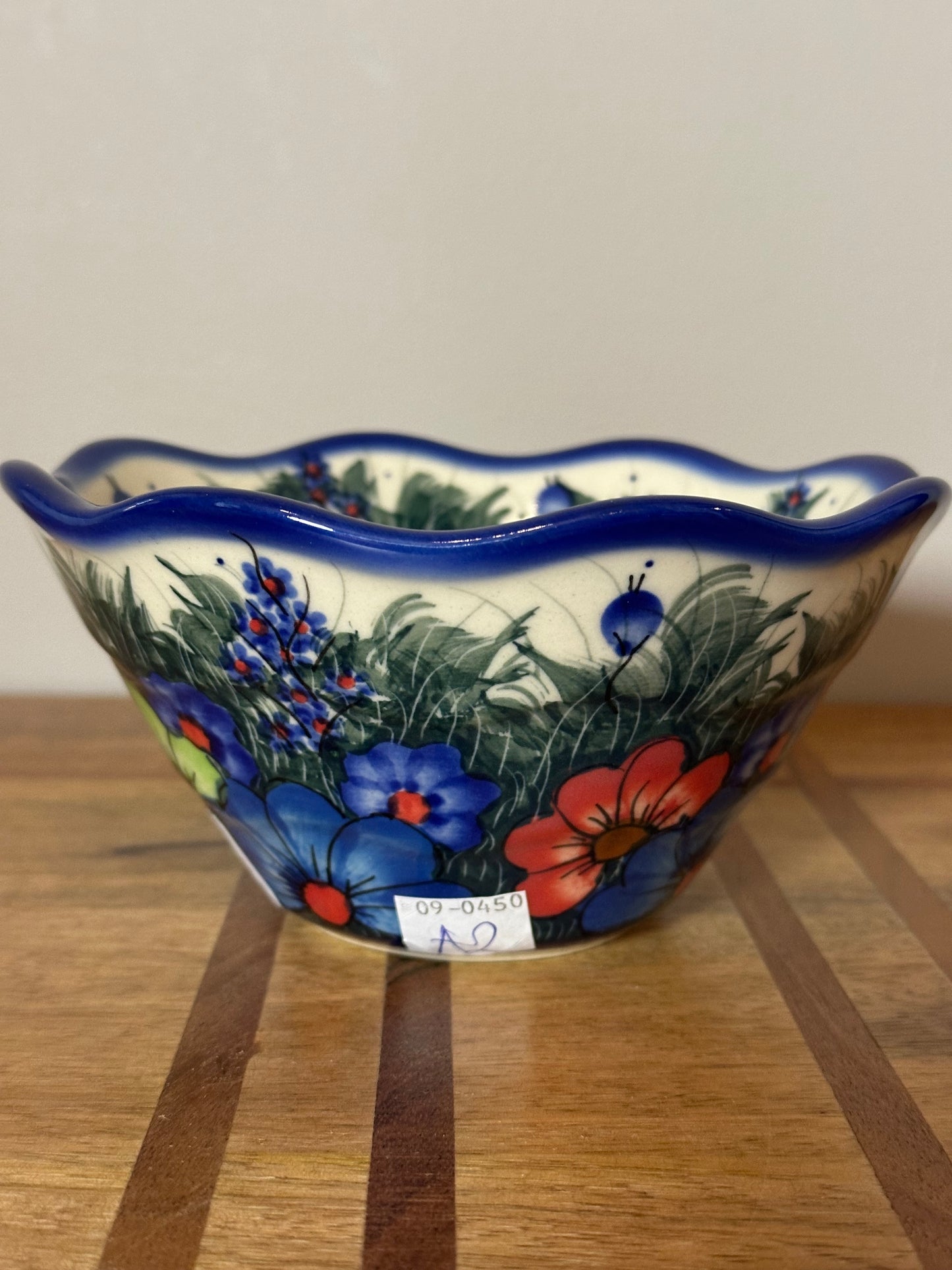 Kalich, Art Level 2, Multicolor Flower, Ruffled, Deep Viki Bowl