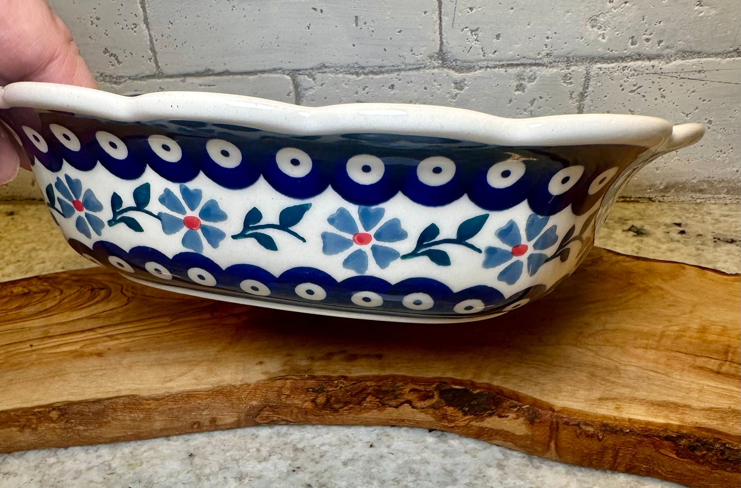 Manufaktura, Blue Violet, Medium Serving Dish 9"