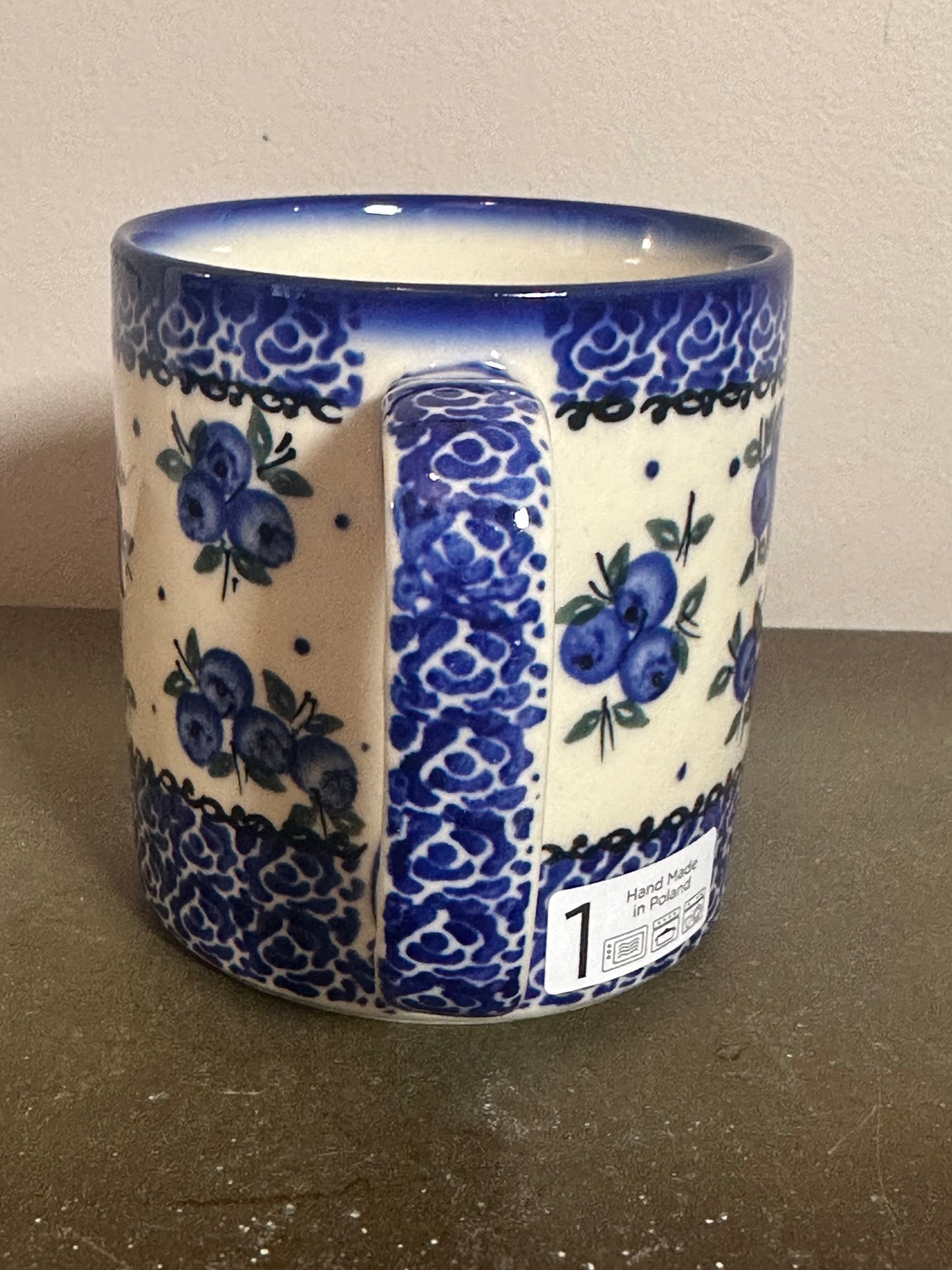 Bona, Lovely Blueberries, Straight Mug 12 oz