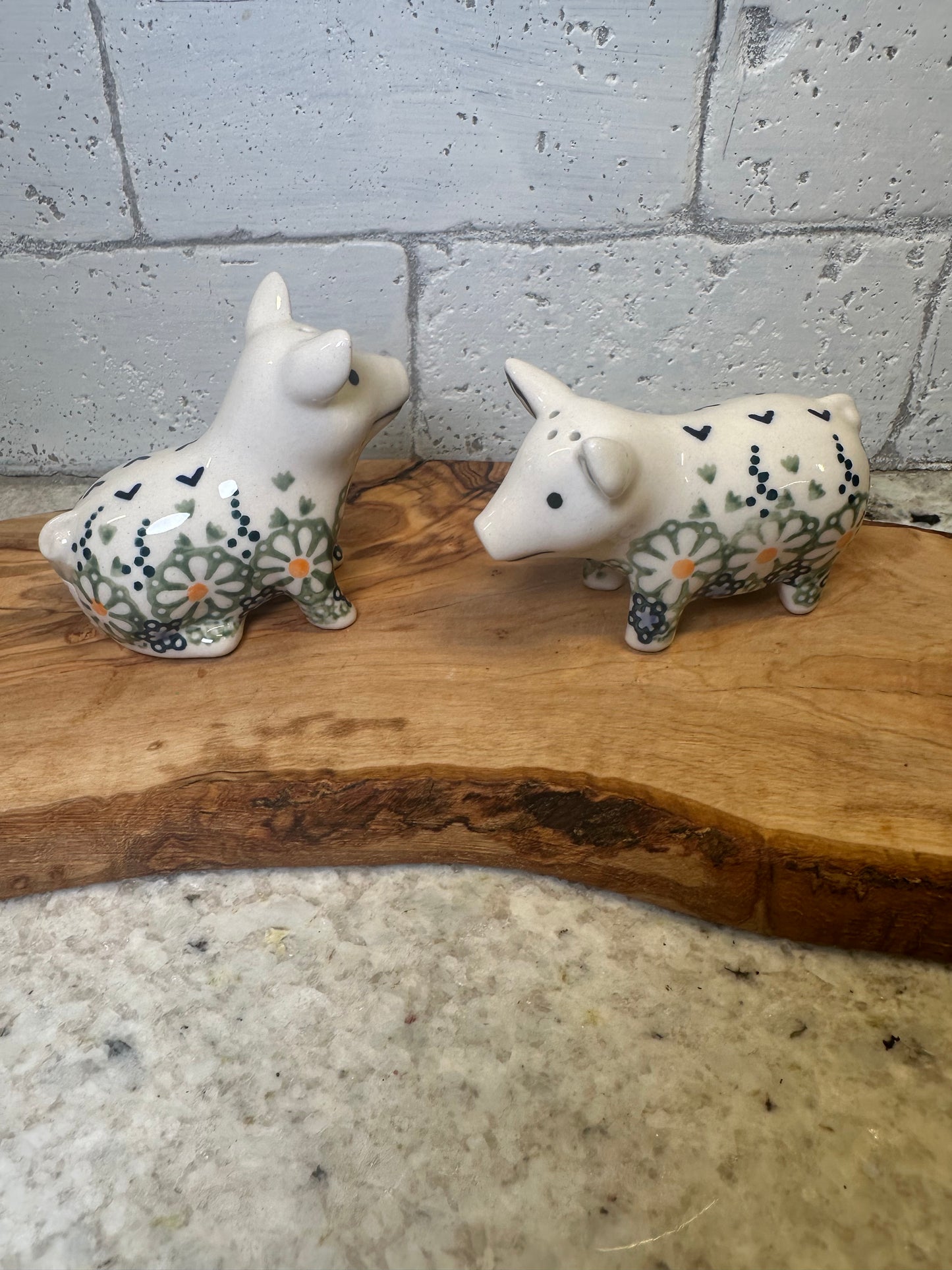 Manufaktura, Daisy Jane, Piggy Salt and Pepper Set