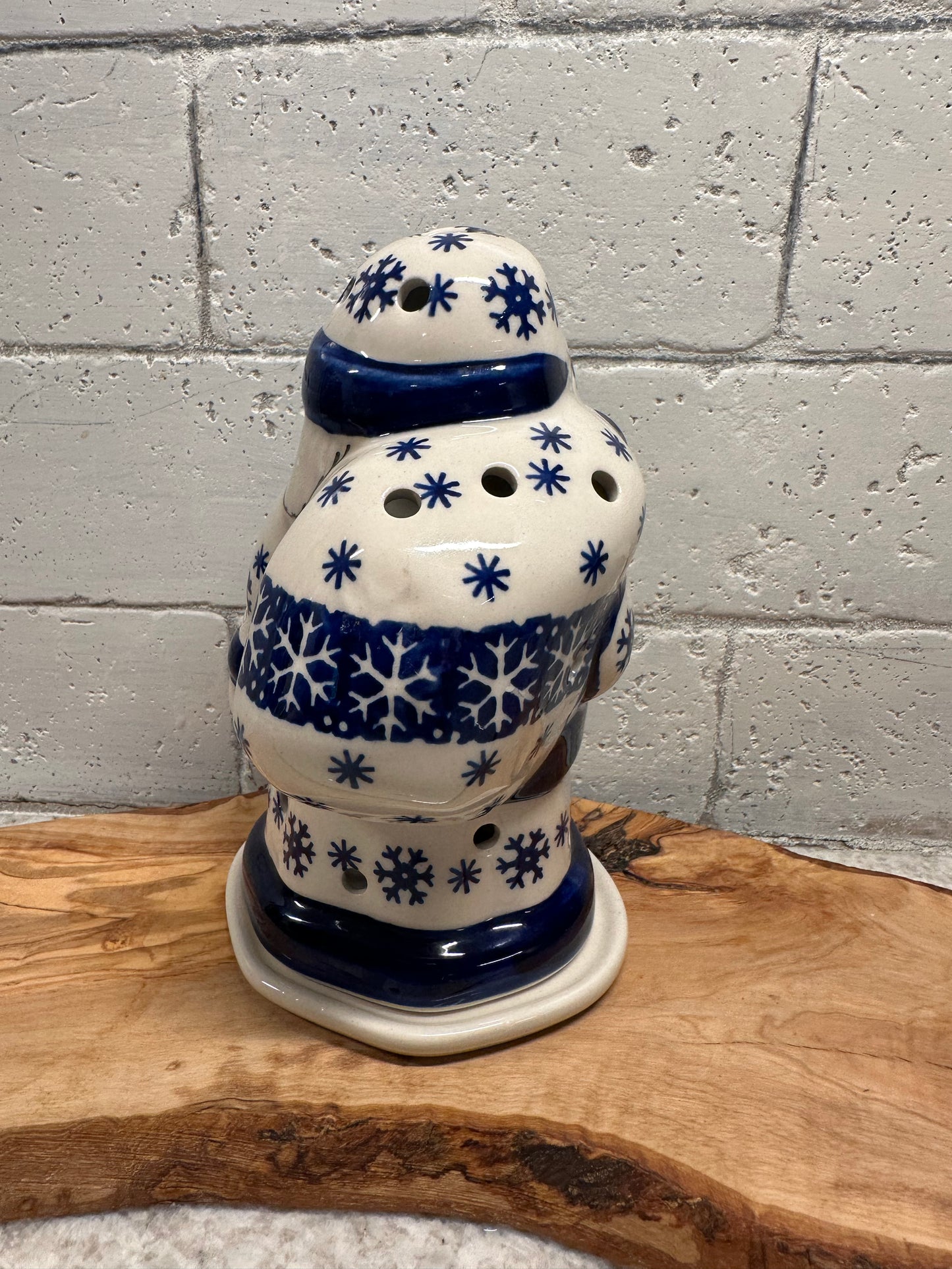 Manufaktura Polish Pottery, Snowflakes Luminary Santa