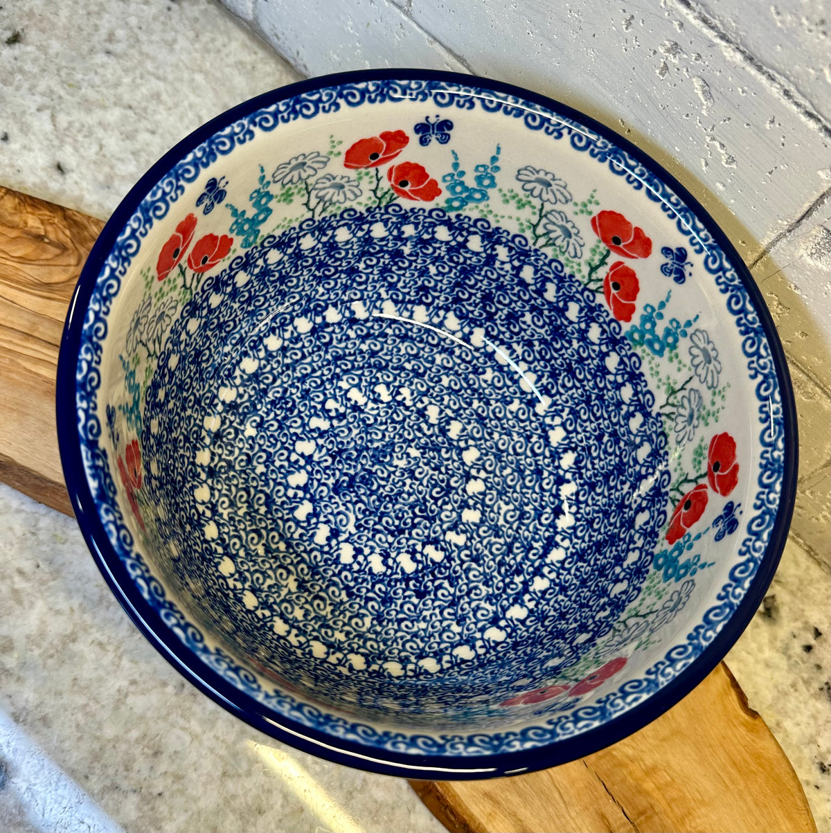 Ceramika Artystyczna, Red Poppies/Butterflies, Medium Mixing Bowl 8"