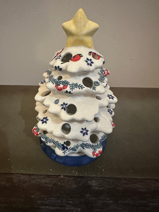 Manufaktura Gile Carolers Christmas Tree