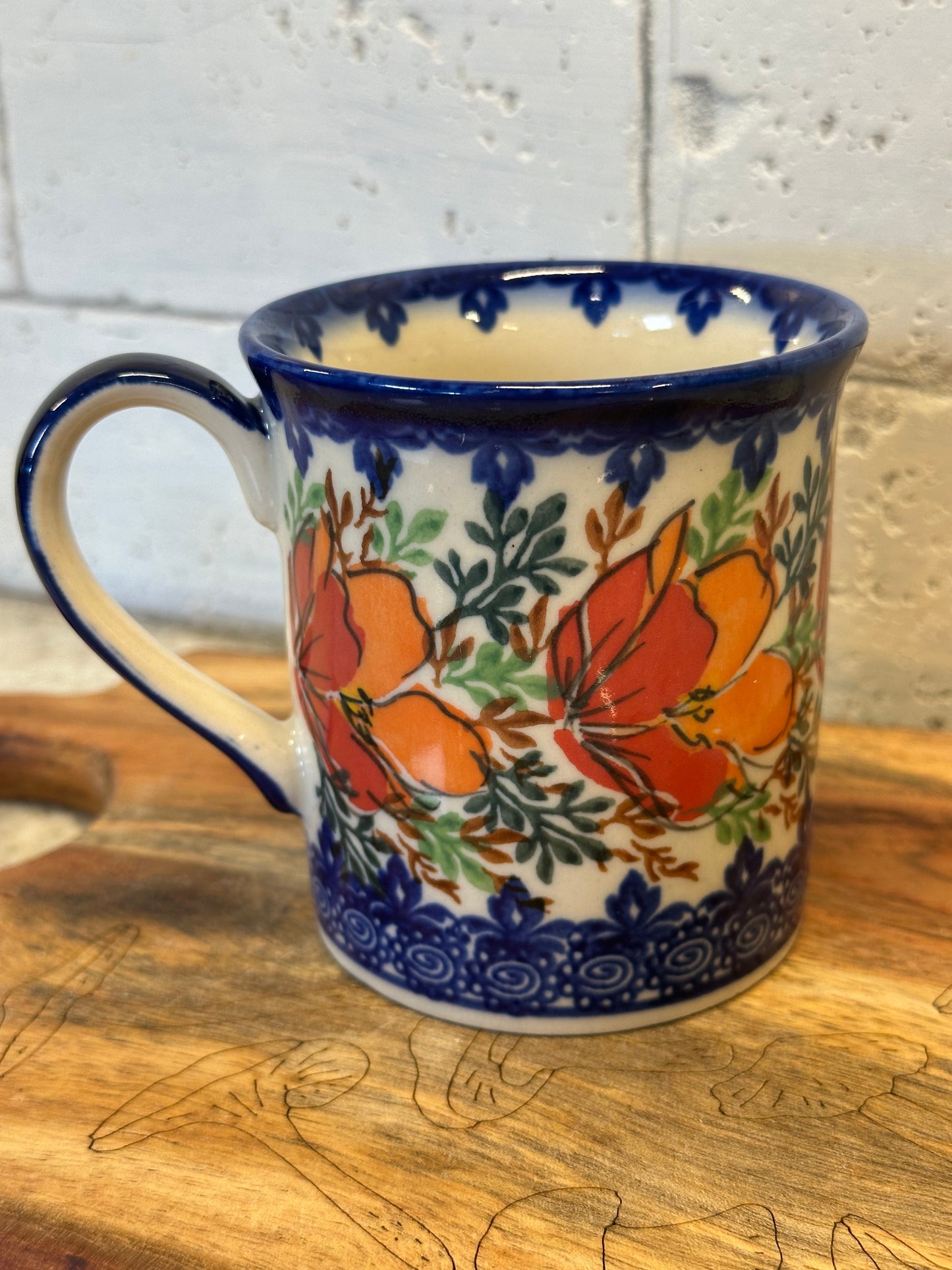 Kalich, Art Level A2, Red/Orange Magnolia, Straight Mirek Mug, 10 oz
