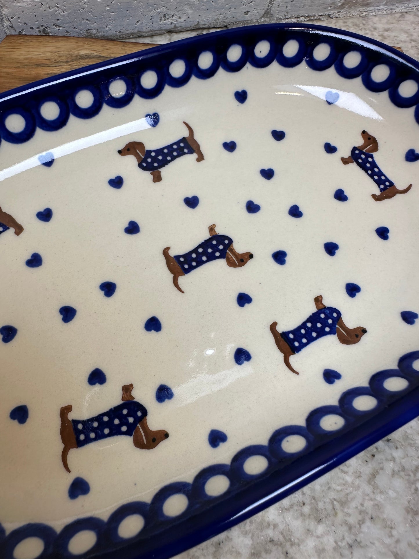 Kalich, Dressed Dachshund, Medium Oval Platter