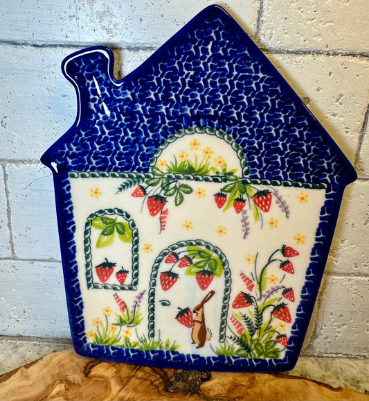 Kalich, A1, Strawberries and Rabbit, House Plate