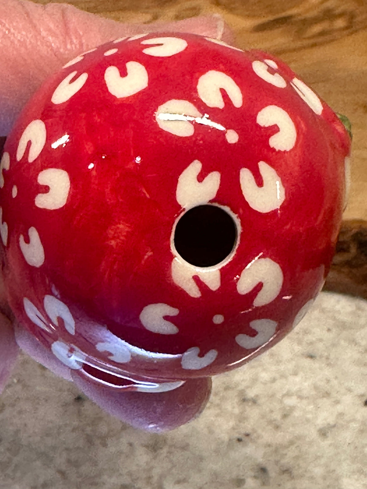 Manufaktura Red Blossom, Snowman w/Tree, Ornament