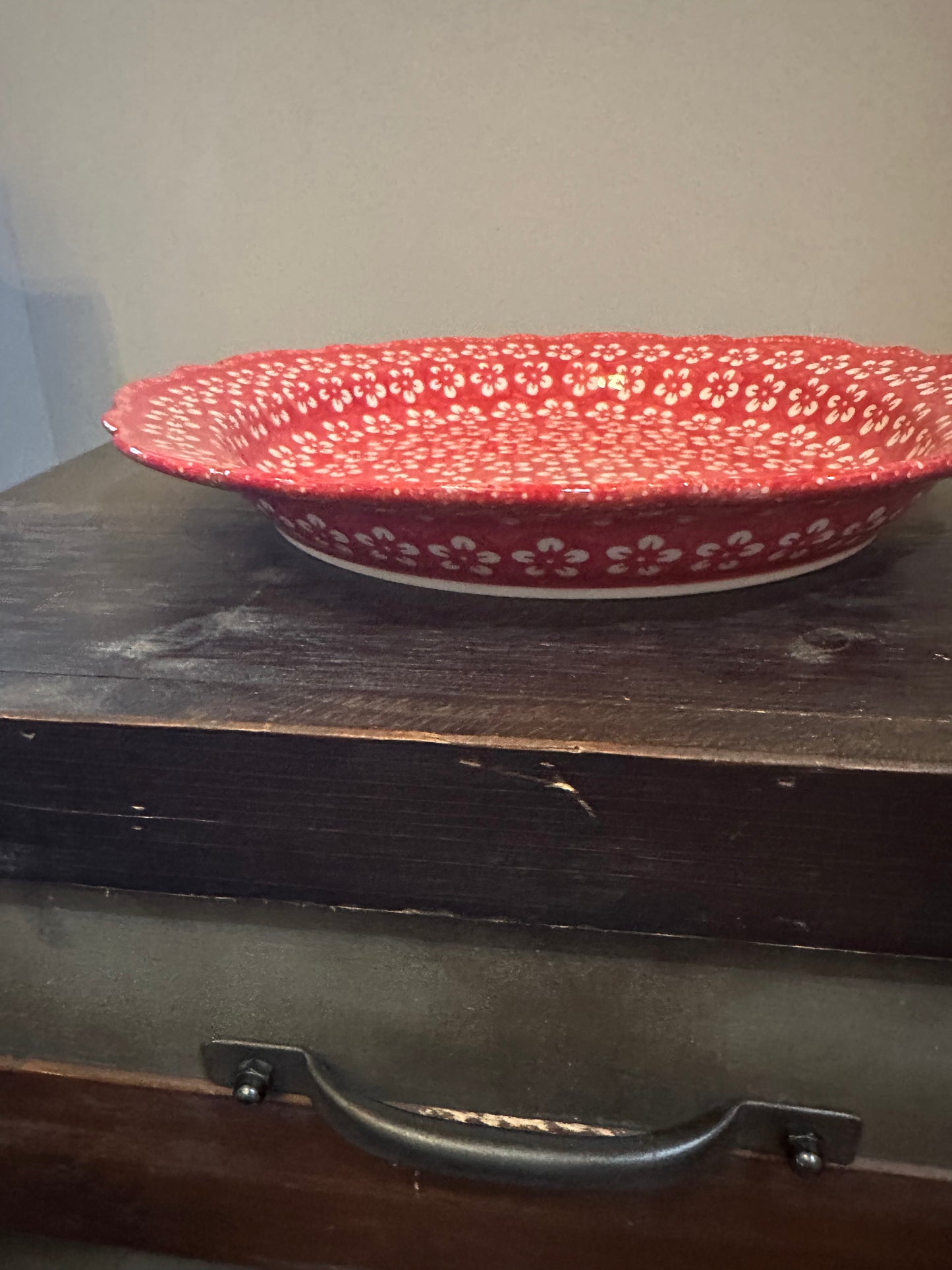 Manufaktura Red Blossom, Scalloped Platter