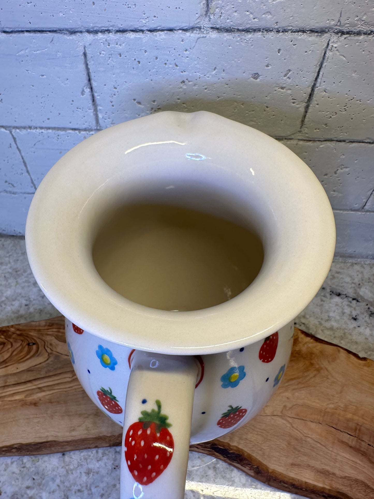 Ceramika Amfora, Berry Patch, 60 oz, Pitcher