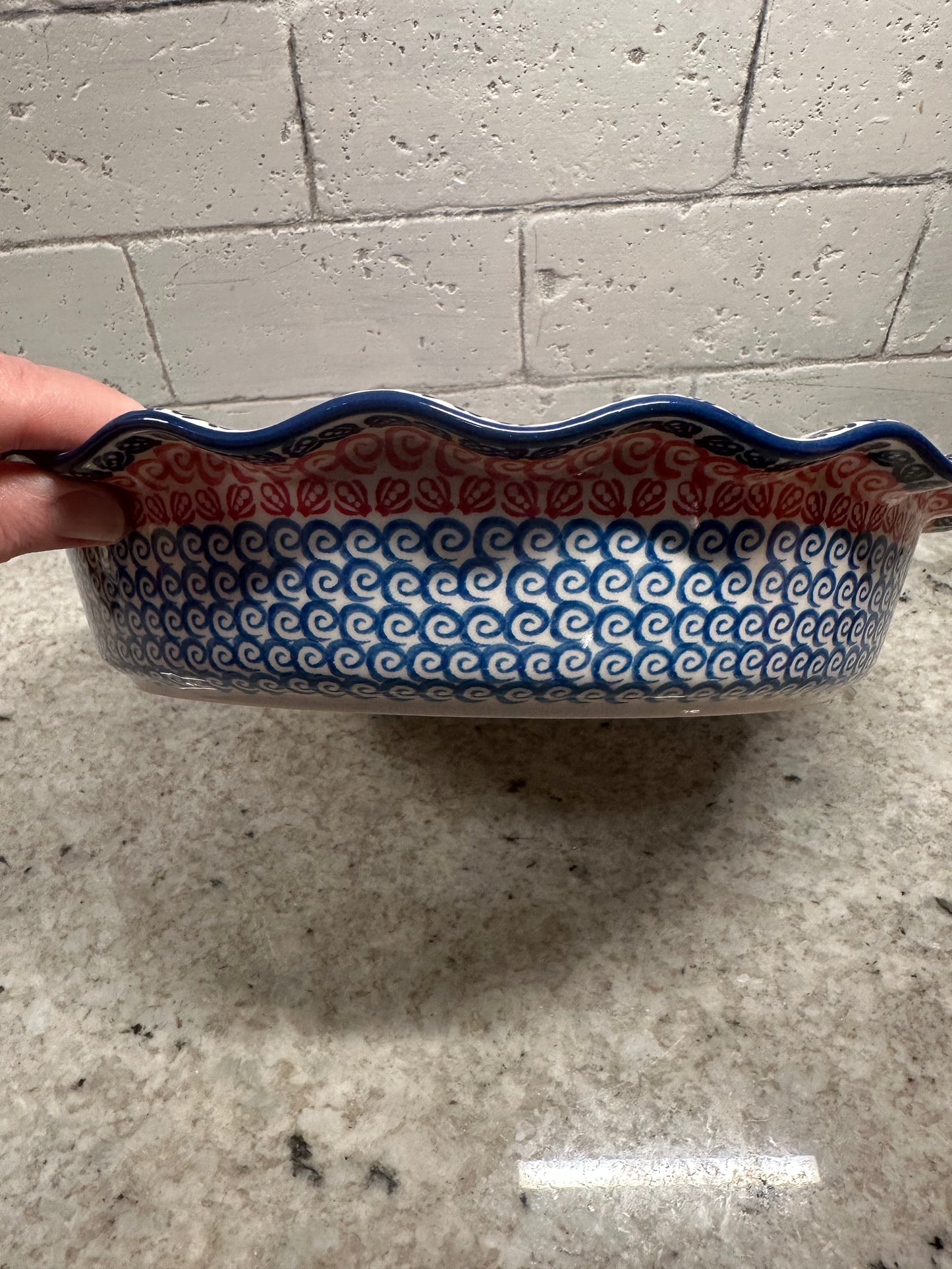 Manufaktura Calico Ruffled Baker/Bowl