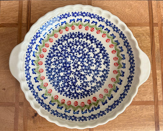 Preowmed- Manufaktura Christmas Snowflakes & Ornaments  Round Pie Baker