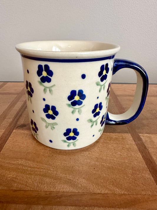 Preowned- Ceramika Boleslawca, 12 oz Mug, Traditional Blue Flowers
